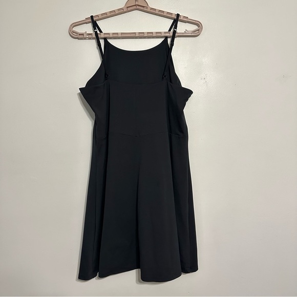 Girlfriend Collective Naomi Float Skort Workout Dress Black Size 4X - Picture 3 of 5